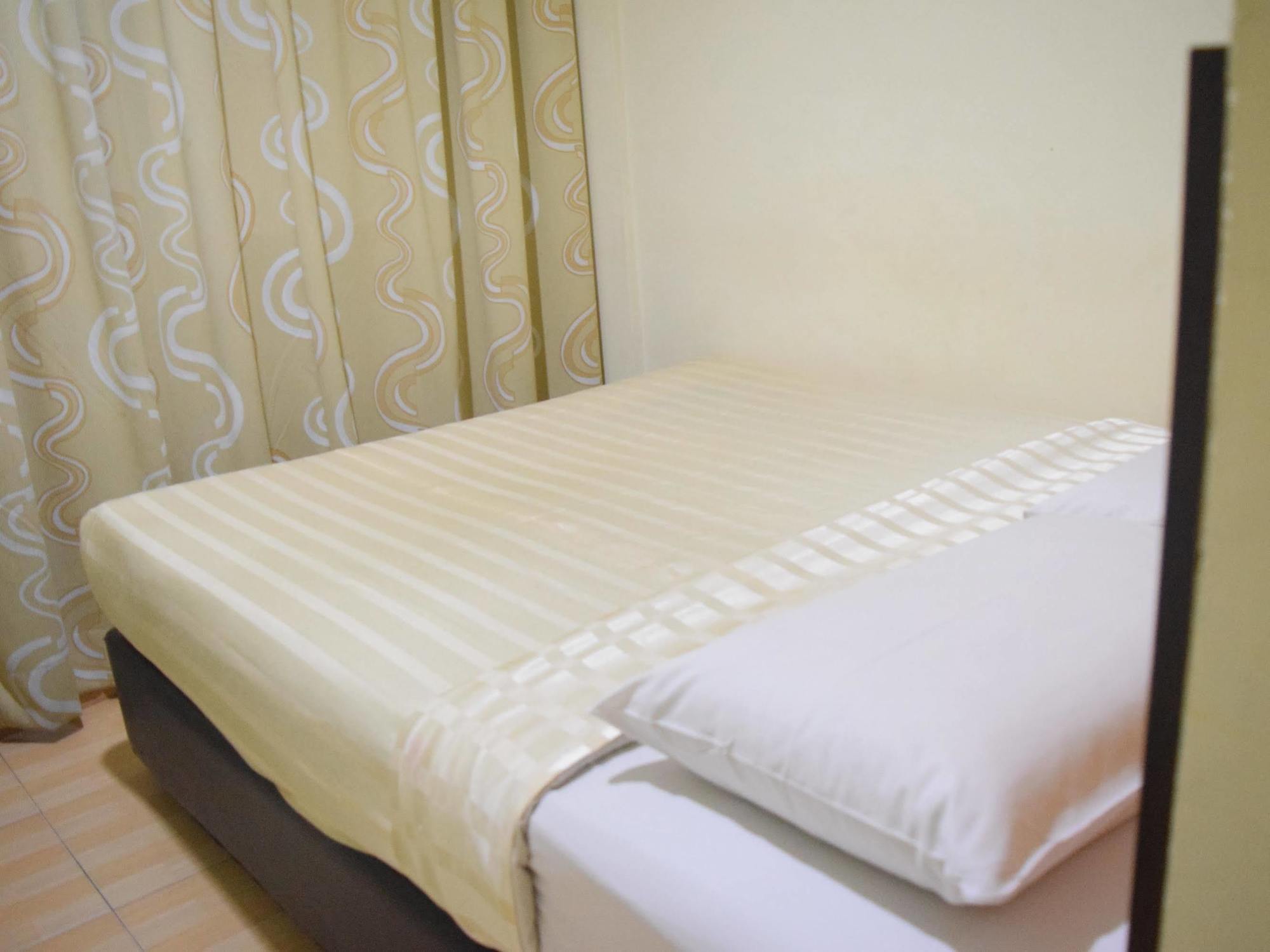 Dj Citi Inn Hotel Куала-Тренгану Екстер'єр фото